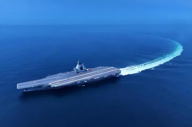 福建舰资料简介——探索中国海军新力量，福建舰简介，揭示中国海军新力量的崛起