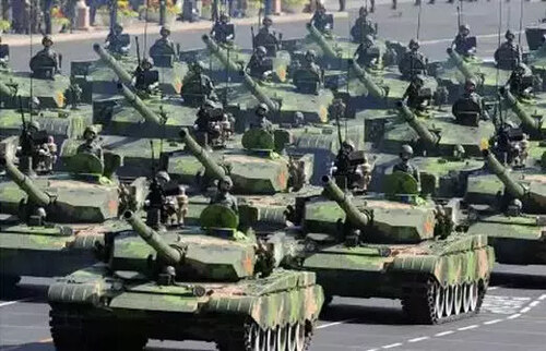 胜利日大阅兵尖端武器揭秘，展现国家力量与军事实力，胜利日大阅兵展示尖端武器与国家力量，军事实力揭秘