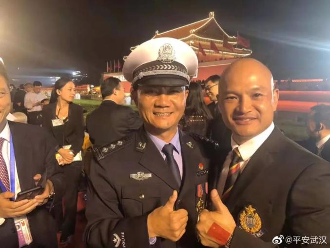 香港警队国庆阅兵，展现力量与荣耀，香港警队国庆阅兵，力量与荣耀的展现
