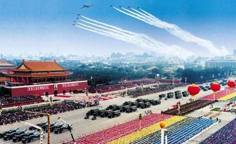 国庆大阅兵，共举行几次的辉煌历程，国庆大阅兵，辉煌历程的数次盛举