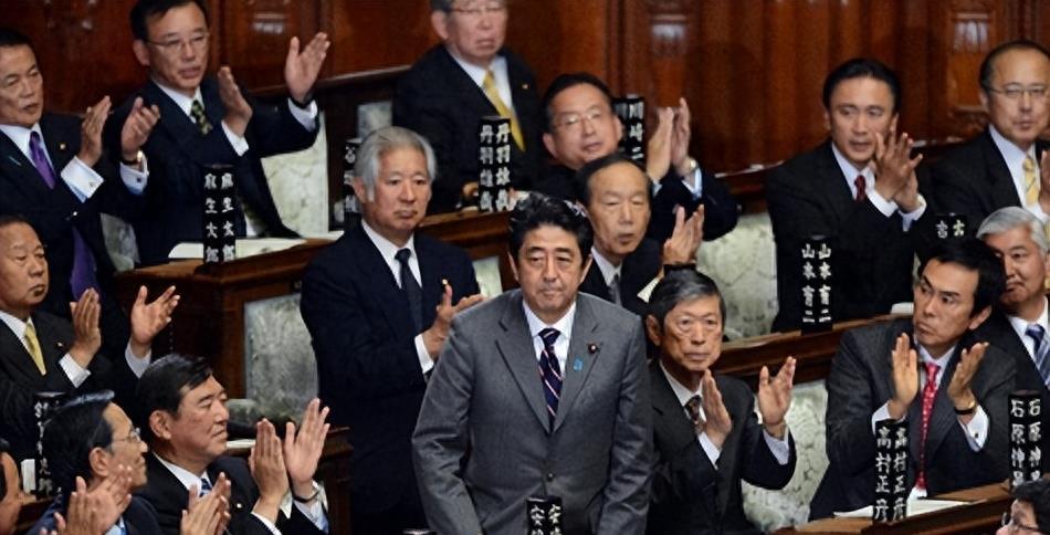 日本经济数字化转型，已经等不及了，日本经济数字化转型，刻不容缓的变革之路