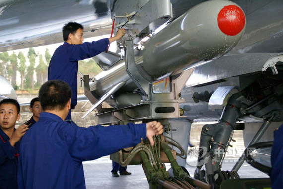 鹰击-18导弹系统，是否存在空射型？深度解析与探讨，鹰击-18导弹系统空射型探讨，深度解析与探讨