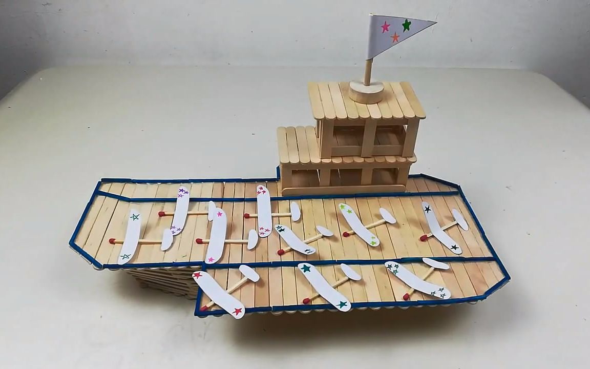 用雪糕棍制作航空母舰模型，创意无限的DIY之旅，雪糕棍创意DIY，航空母舰模型制作之旅