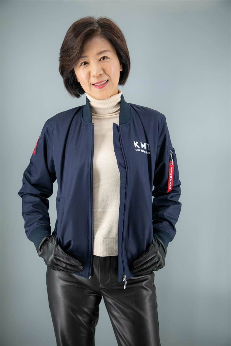 王育敏，一位引领时代的先锋人物，王育敏，时代先锋的引领者