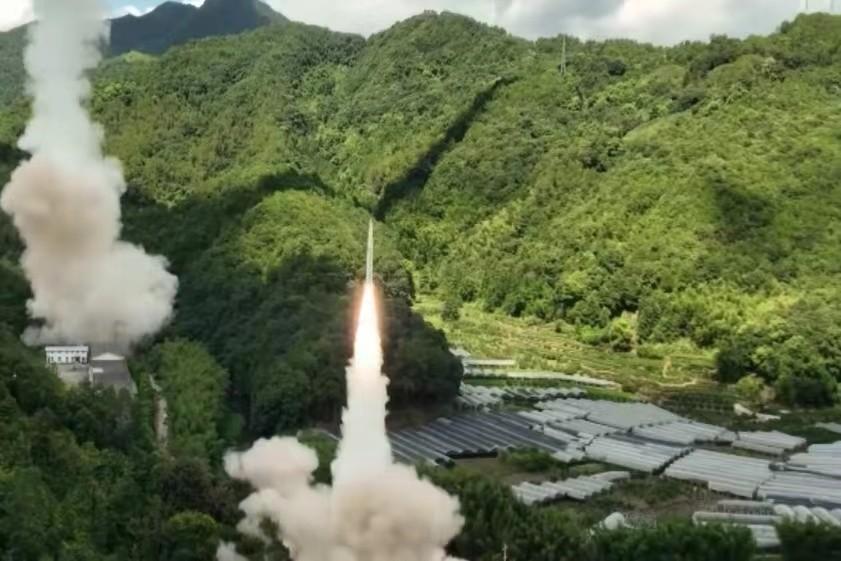 中国空中加油机概况及其数量解析，中国空中加油机概况与数量深度解析
