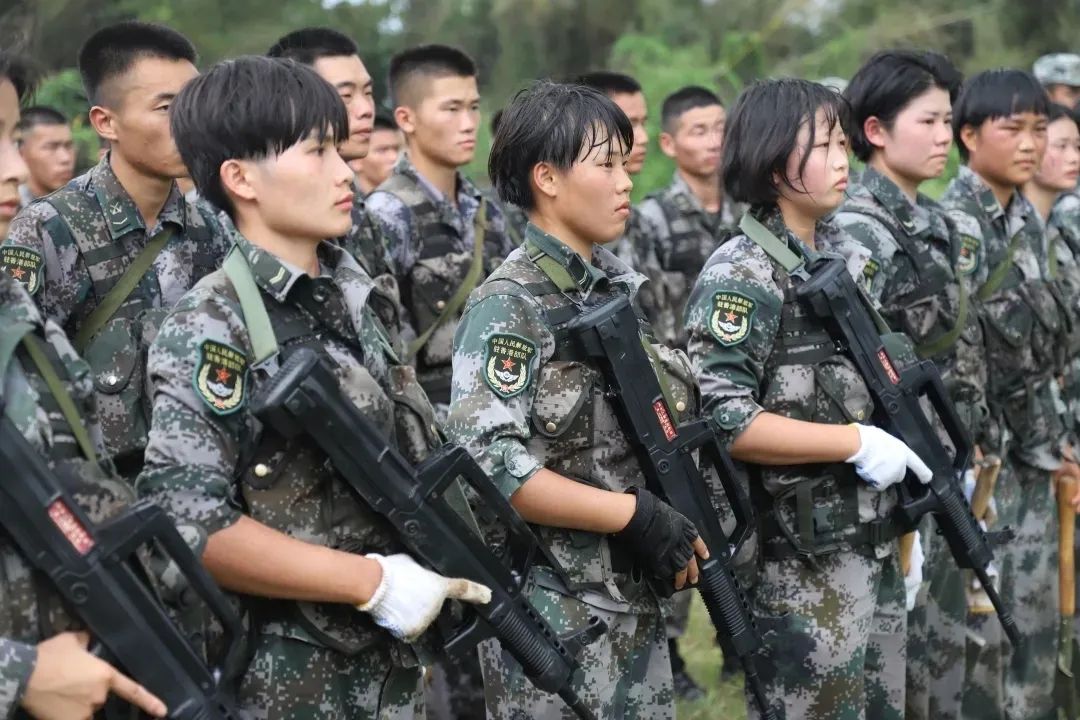 中国女生特种兵，力量与荣耀的象征，中国女生特种兵，力量与荣耀的璀璨象征