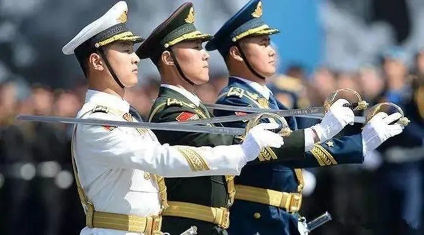 三军仪仗队与仪仗队的区别，深入了解两者之间的差异，三军仪仗队与普通仪仗队差异解析，深度探讨两者之别