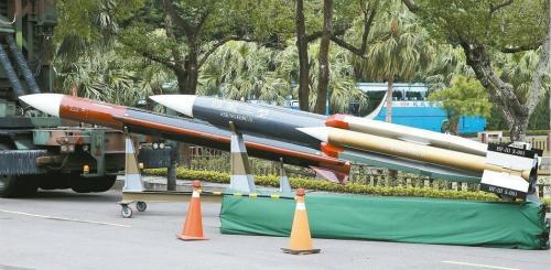 雄峰3导弹，技术前沿与国防安全的坚实支柱，雄峰3导弹，国防安全与技术前沿的坚实支柱