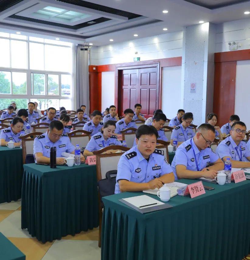 最新消息新闻2023，全球动态与行业前沿报道，全球最新动态与行业前沿报道，新闻速递2023