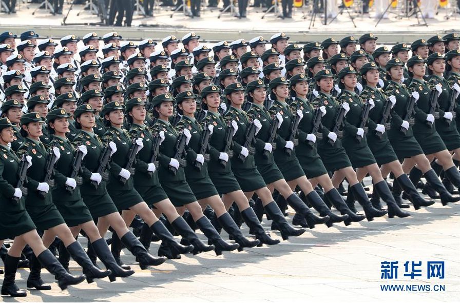 朱日和大阅兵出现的武器，揭示中国军事力量的新面貌，朱日和大阅兵展示中国军事力量新面貌，亮相武器揭示实力提升