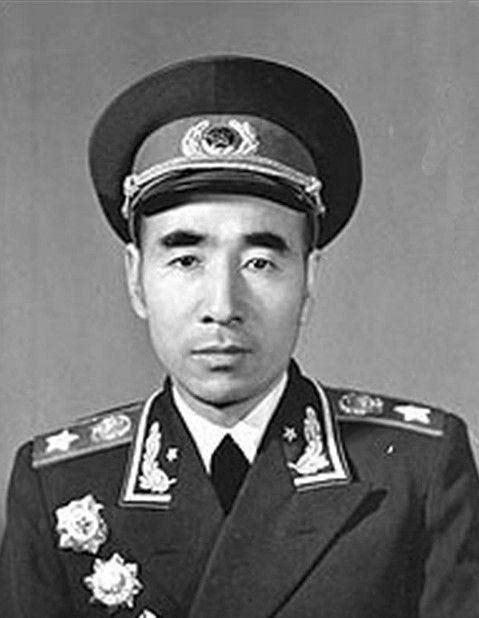 十大元帅中谁是最卓越的战场指挥家？，揭秘，十大元帅中的顶尖战场指挥家，谁最卓越？