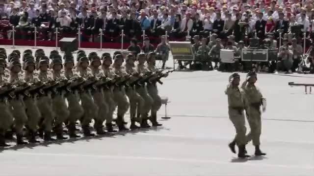 外国与我国的阅兵比较，历史、规模与特色的深度探讨，中外阅兵对比，历史、规模与特色的深度探讨