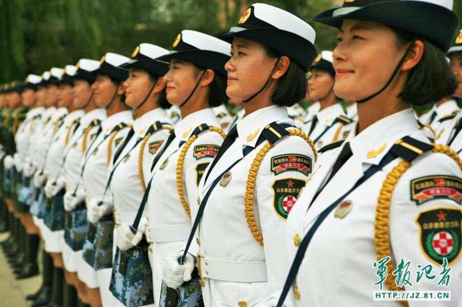 揭秘，2012年中国女兵方队的独特风采与荣耀历程，2012年中国女兵方队的独特风采与荣耀历程揭秘