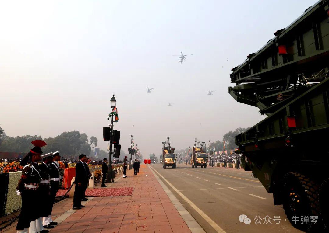 印度大阅兵，五个细节揭示阅兵仪式中的精彩看点，印度大阅兵精彩瞬间揭秘，五个细节展现阅兵仪式魅力
