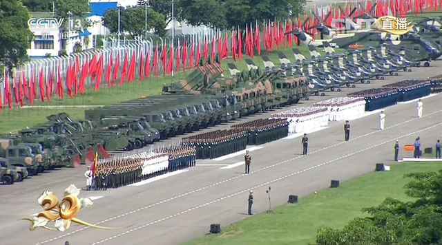 热血沸腾！回顾2019驻港部队阅兵，完整视频及深度解析，热血沸腾！回顾2019驻港部队阅兵盛况，完整视频与深度解析