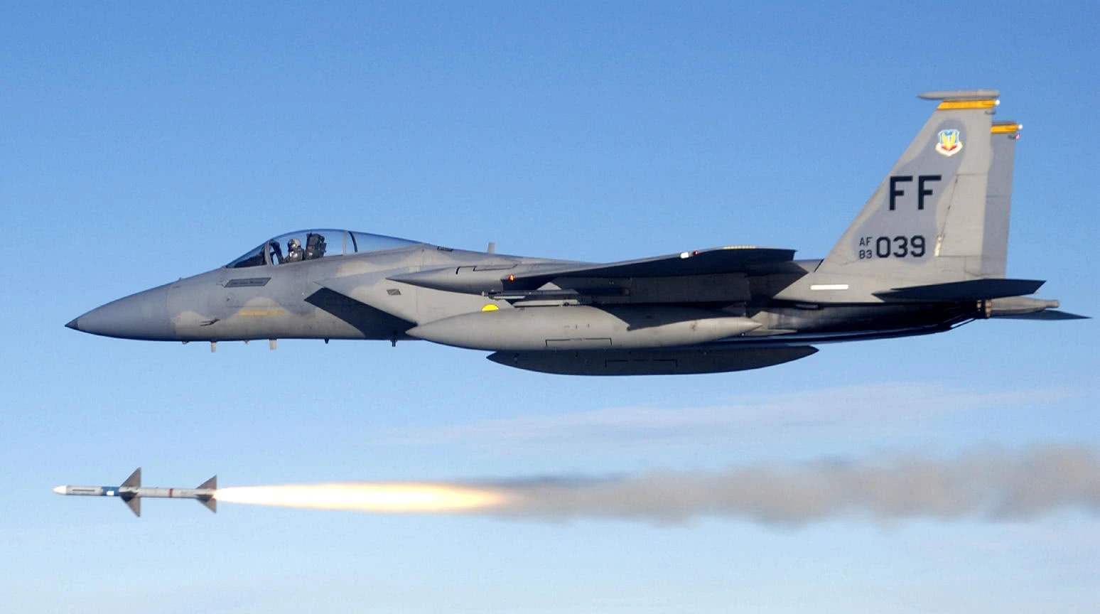 揭秘F-15三翼面验证机，技术巨擘的空中霸主，揭秘空中霸主F-15三翼面验证机，技术巨擘的空中风采展示