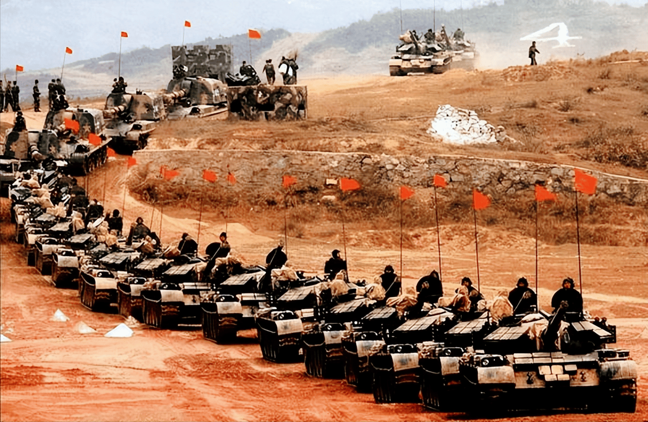 新中国国防图片，回顾与前瞻，新中国国防图片回顾与前瞻