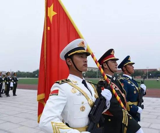 三军仪仗队图片能否作为头像使用，探讨与指南，三军仪仗队图片使用指南，头像选择之探讨